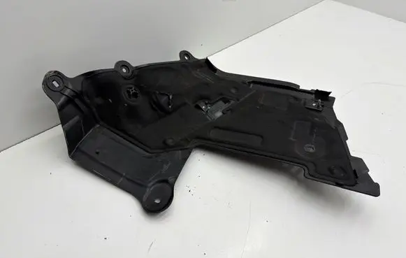 Other engine bay part