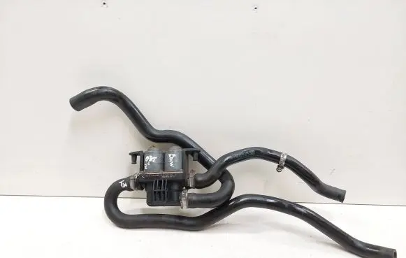 BMW X5 E53 Coolant heater control valve 6412837499502 64128374995 8374995
