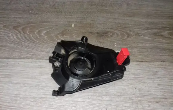 Volvo XC70 Parcel shelf speaker 8633993