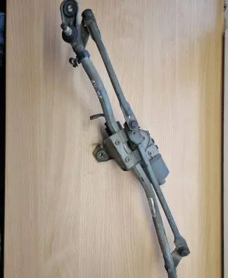 Audi A4 S4 B6 8E 8H Front wiper linkage and motor 8E1955603D 3398009897
