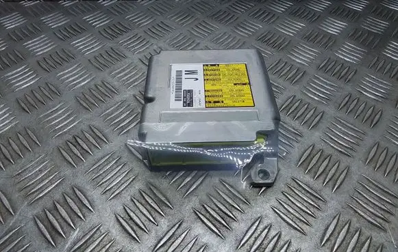 Lexus RX 450H Airbag control unit/module 8917048A20 1508004082