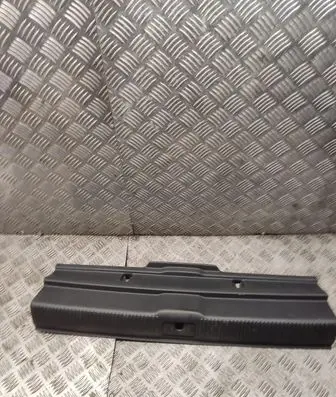 Audi A3 S3 8V Trunk/boot sill cover protection 8v4863471k