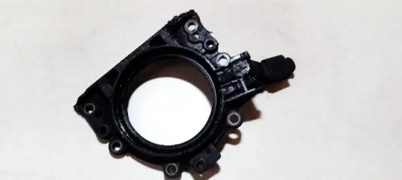 Volkswagen PASSAT B6 other engine part 045103173