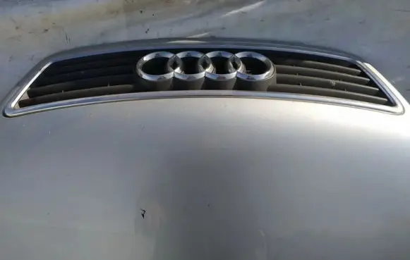 Audi A6 S6 C5 4B Front grill