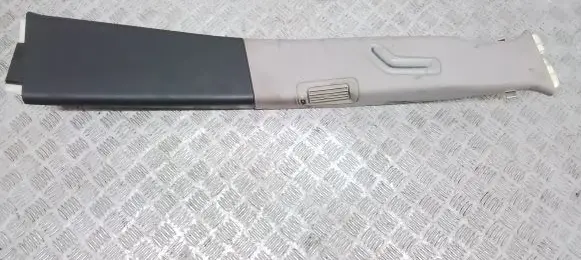 Volvo XC90 (B) pillar trim (top)