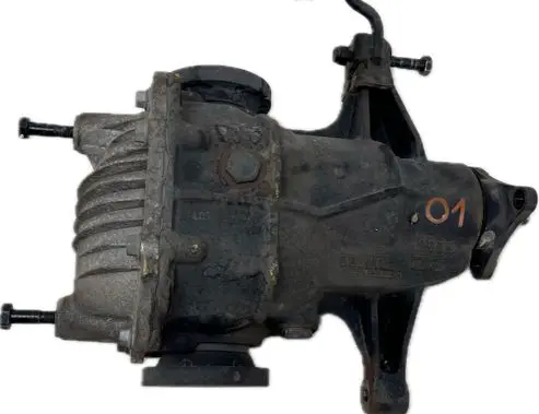 Hyundai Genesis Rear axle beam with reductor R3909