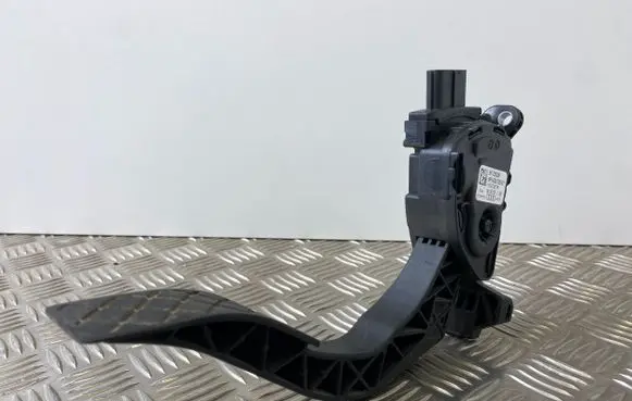 Audi A6 S6 C7 4G Accelerator throttle pedal 8K1723523A