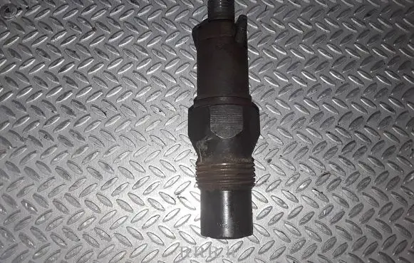 Ford Escort Fuel injector ICR6705301E
