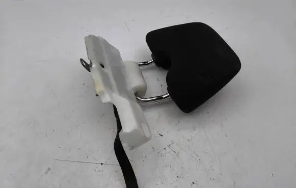 Honda CR-V Rear seat headrest 
