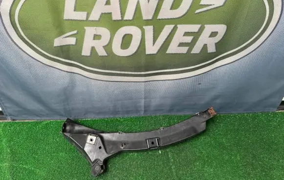 Jaguar XF X250 Front bumper mounting bracket cx23-17e762-ab
