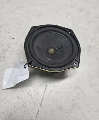 Opel Omega B2 Front door speaker 