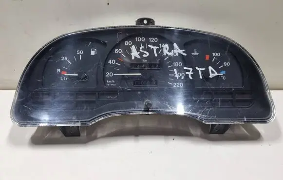 Opel Astra F Speedometer (instrument cluster) 87001219 25063529