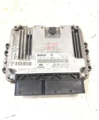Hyundai i30 Engine control unit/module 391062A710 1039S23675 0281014291