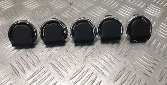 Mercedes-Benz ML W164 Tie down hook / loop 