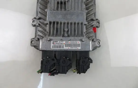 Citroen Xsara Engine control unit/module SW9653647880 5WS40106GT