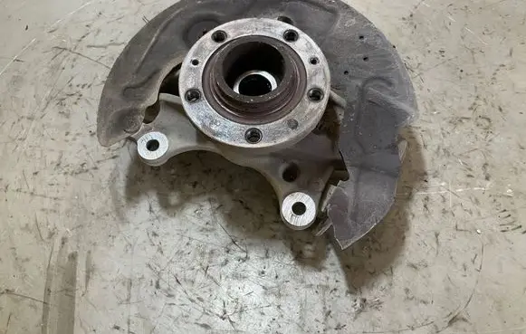 Peugeot Partner III Front wheel hub