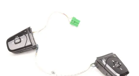 Volvo S90, V90 Steering wheel buttons/switches 31443498