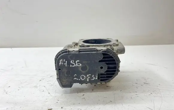 Audi A4 S4 B6 8E 8H Electric throttle body valve 