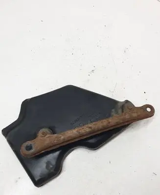 Engine splash shield/under tray
