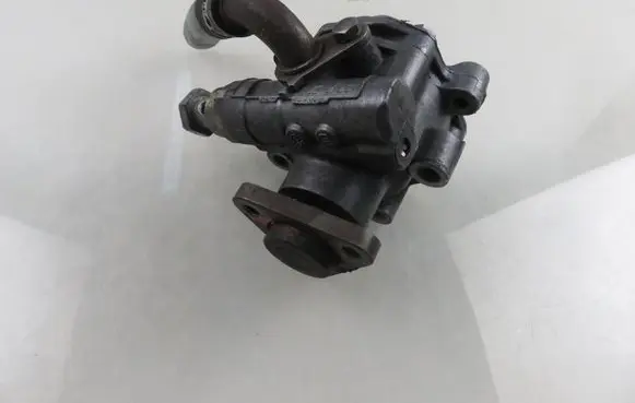 Power steering pump