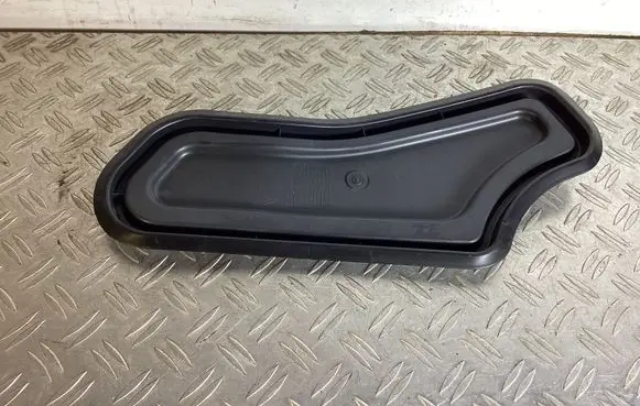 Porsche Macan (95B) Other rear door trim element 95B839916D