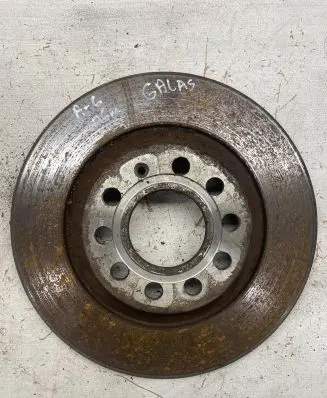 Audi A6 S6 C5 4B Rear brake disc