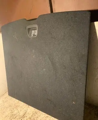 Volvo XC40 Trunk/boot floor carpet liner 31440913