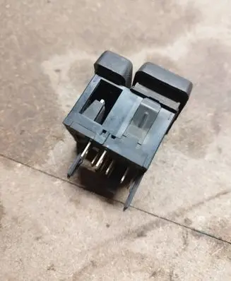 Volkswagen PASSAT B3 Light switch 357941531