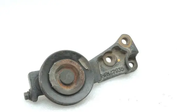 Mitsubishi L200 Alternator belt tensioner MR147935 MR233147