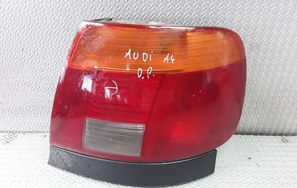 Audi A4 S4 B5 8D Rear/tail lights 8D0945096