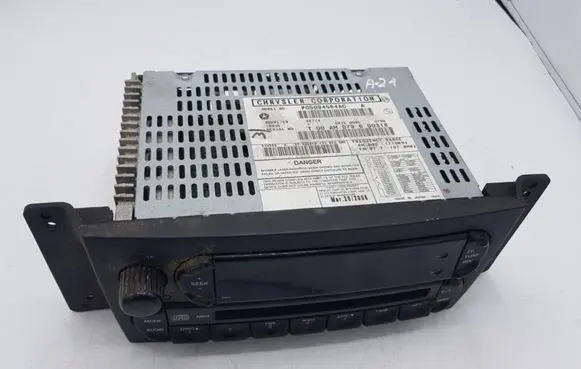 Chrysler Pacifica Radio/CD/DVD/GPS head unit 05094564AC