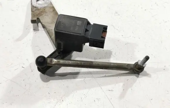 BMW 5 E60 E61 Headlight/headlamp level sensor 1093697 23204