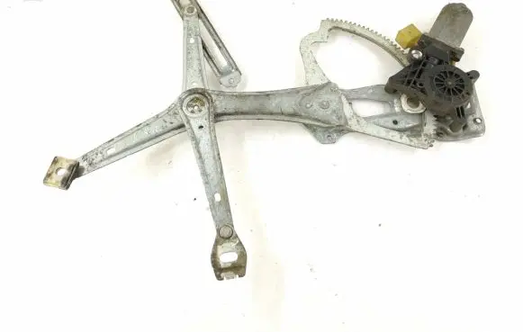 Mercedes-Benz E W210 Front door electric window regulator 2107200746 2107201146