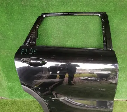 KIA Sorento Rear door 77004C5000
