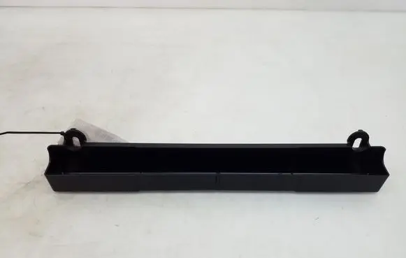 Mercedes-Benz ML W164 Other trunk/boot trim element A1648990161