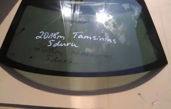 Skoda Octavia Mk3 (5E) Rear windscreen/windshield window 5E5845049 5DURU 5E5845049AG