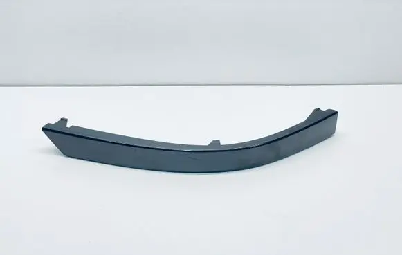 BMW 7 E65 E66 Rear/tail light trim molding 7155445 51127155445