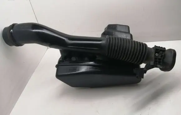 Toyota Prius (XW30) Air intake hose/pipe 1789337040
