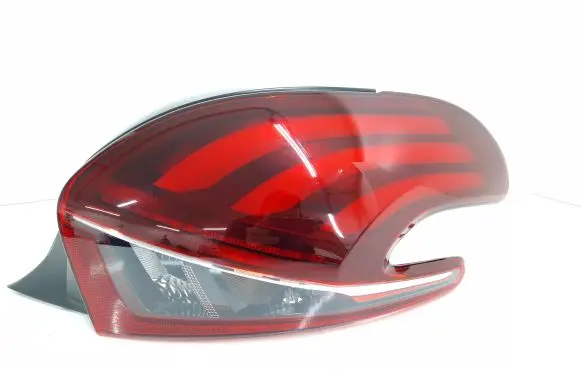 Peugeot 208 Rear/tail lights