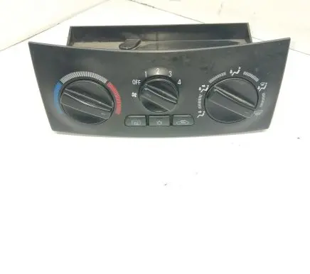 Mitsubishi Space Star Climate control unit
