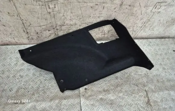 Trunk/boot side trim panel