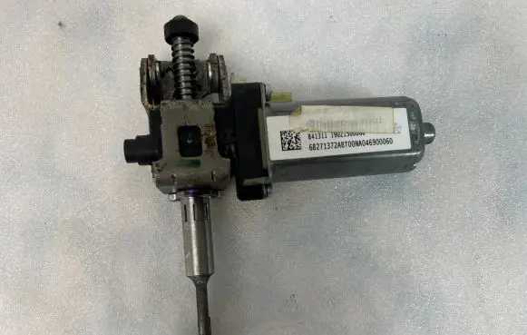 Jeep Grand Cherokee Steering column universal joint 0390203685