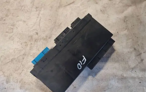 BMW 5 F10 F11 Comfort/convenience module 9244393 61359244393 61359228492