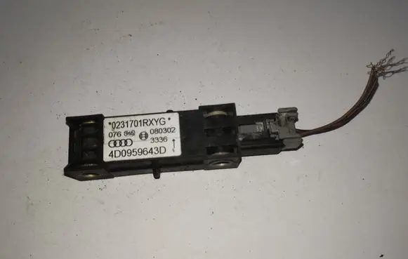 Audi A8 S8 D2 4D Airbag deployment crash/impact sensor 4D0959643D