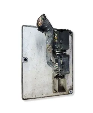 Ford Fiesta Engine control unit/module 6S6112A650 F2VG86BMXHVF
