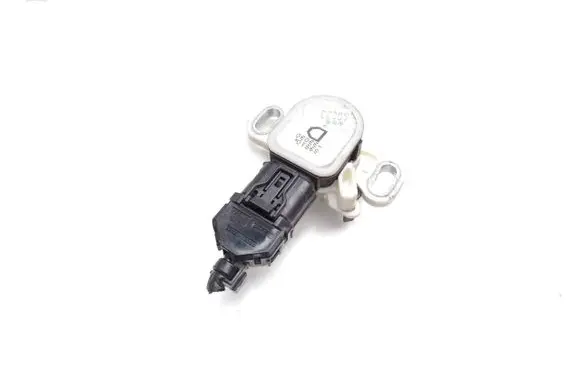 Toyota RAV 4 (XA40) Brake pedal sensor switch 89510-33030