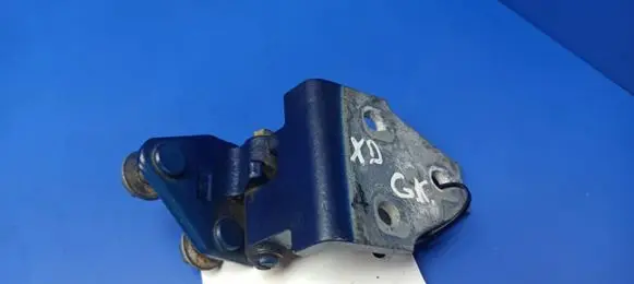 Jaguar XJ X308 Rear door lower hinge