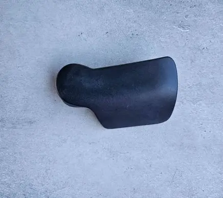 Audi A6 C7 Engine bonnet (hood) release handle 8T1823533
