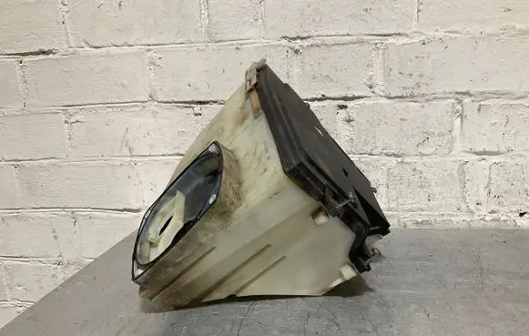 BMW 5 E60 E61 Fuse box set 7520899 7551598
