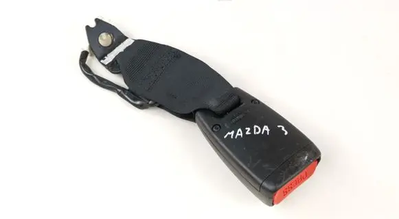 Mazda 3 I Rear seatbelt buckle MSB1053